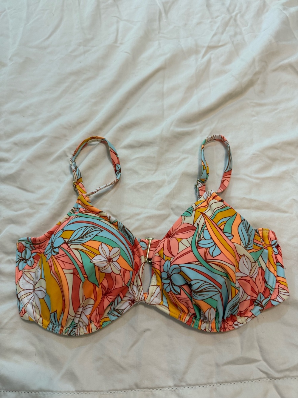 Xhilaration Floral Underwire Bikini Top